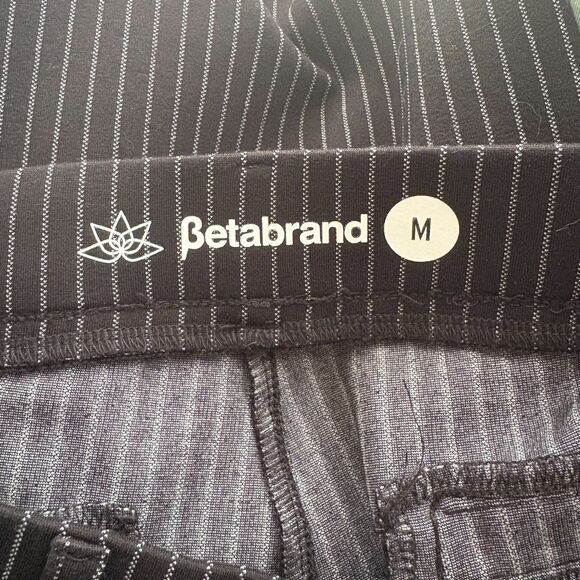 Betabrand Classic Dress Pant Yoga Pants Black Pinstripe Straight Leg Size Medium - Picture 6 of 7